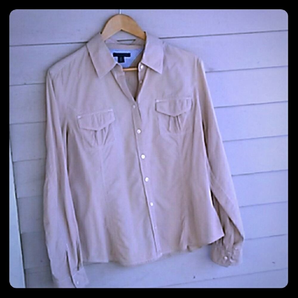Tommy Hilfiger light tan button up top large